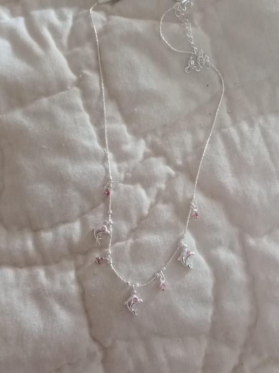 🌷$2 Bundled NWT WEI Gorgeous Silver Dolphin Necklace with Pink Stones - Picture 2 of 9